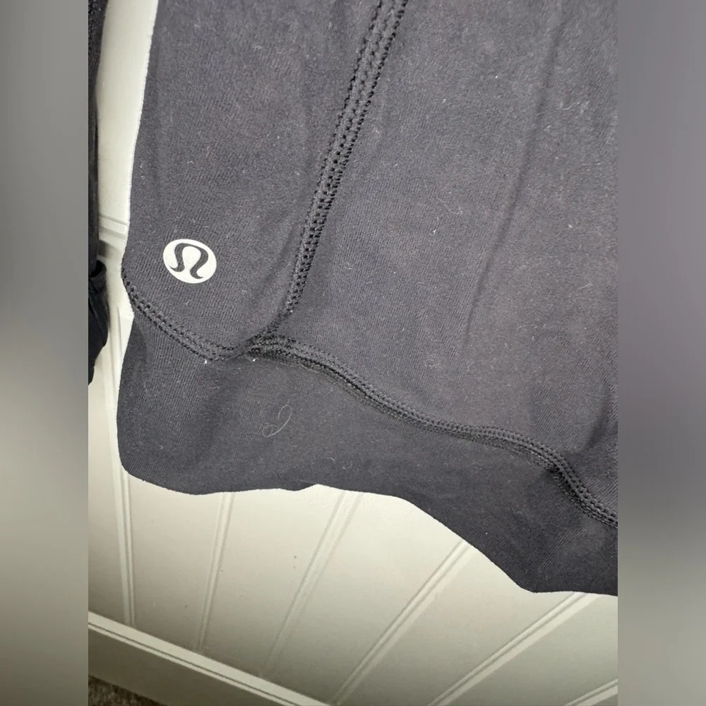 Lululemon Think Fast Half Zip Pullover Black / Parallel Stripe Black White - Picture 5 of 6